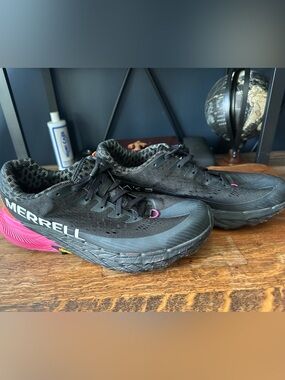 Merrell Black Athletic Trail Running Shoes with Pink Accent